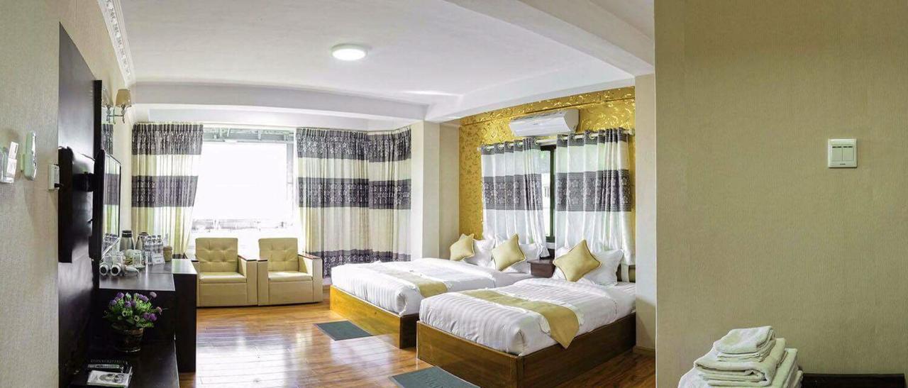 Thiha Bala Hotel Pyin U Lwin Zewnętrze zdjęcie