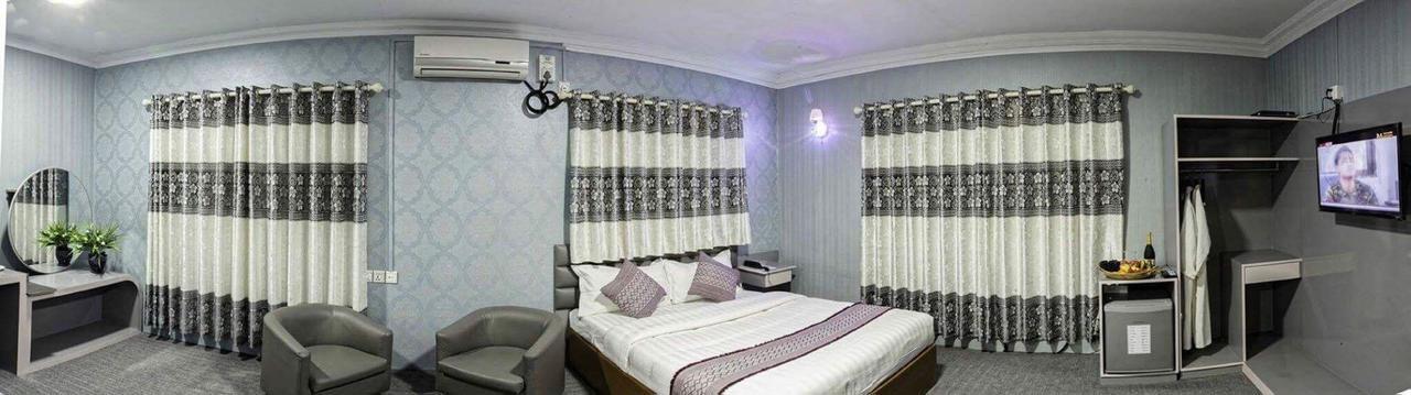 Thiha Bala Hotel Pyin U Lwin Zewnętrze zdjęcie